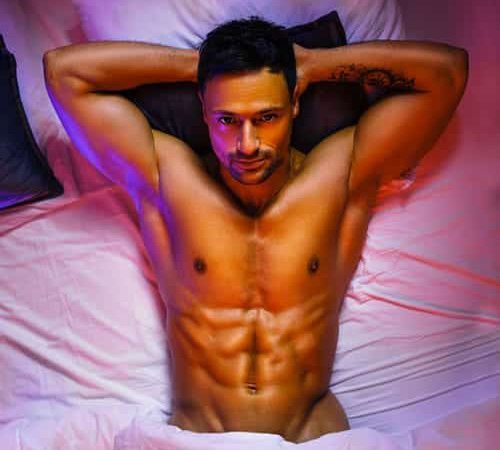 Stripteaseur Lausanne Bryan